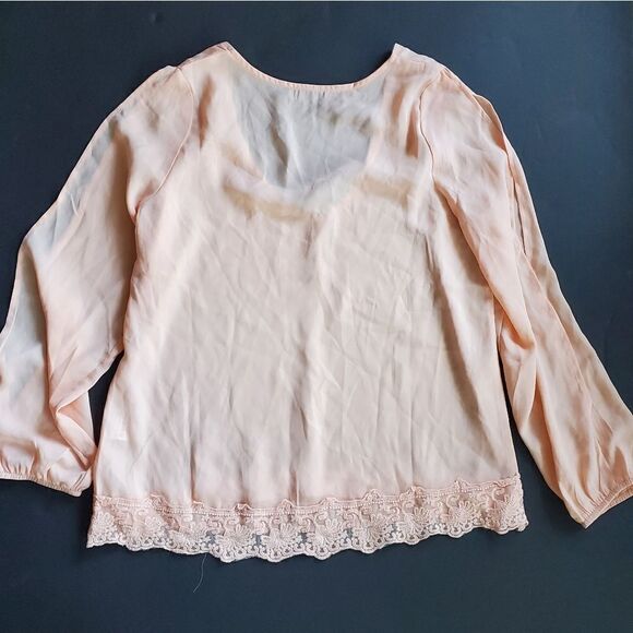 Tobi Cream Pink Blouse - Picture 7 of 9